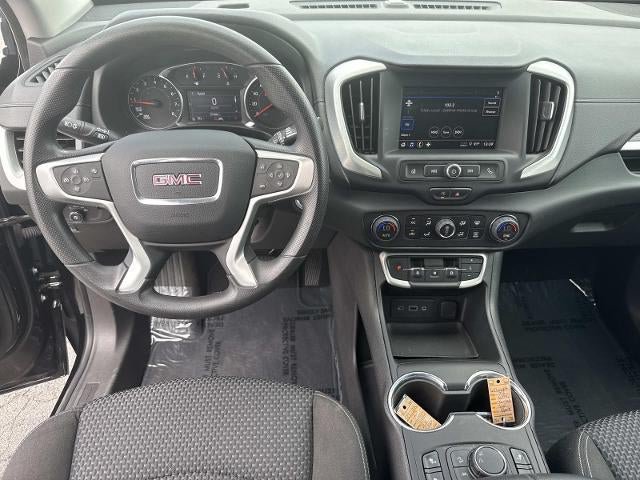 Used 2023 GMC Terrain SLE w/ Driver Convenience Package FWD image 18