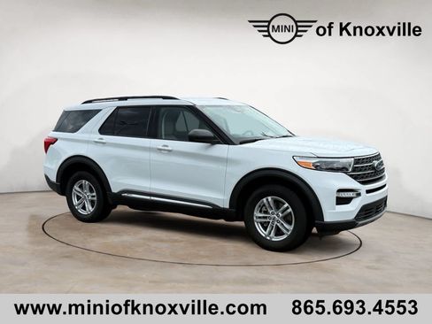 Used 2023 Ford Explorer XLT w/ Equipment Group 202A AWD/4WD image 1
