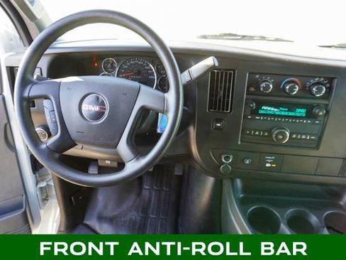 Used 2024 GMC Savana 2500 w/ Driver Convenience Package image 9