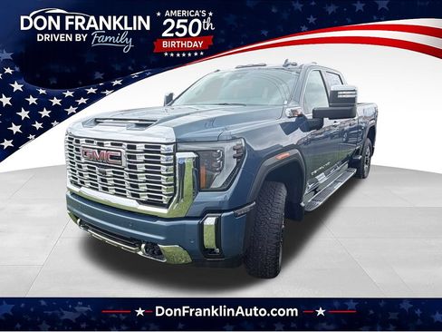 Used 2026 GMC Sierra 2500 Denali w/ Denali Reserve Package AWD/4WD image 1