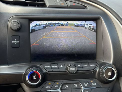 Used 2015 Chevrolet Corvette Stingray Coupe RWD image 19