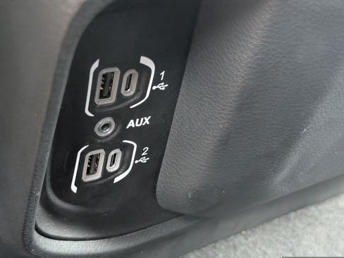 Used 2023 RAM 1500 Laramie AWD/4WD image 27
