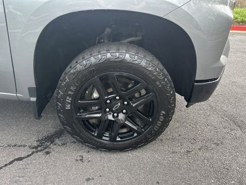 Used 2024 Chevrolet Silverado 1500 LT Trail Boss w/ LT Trail Boss Premium Package image 14