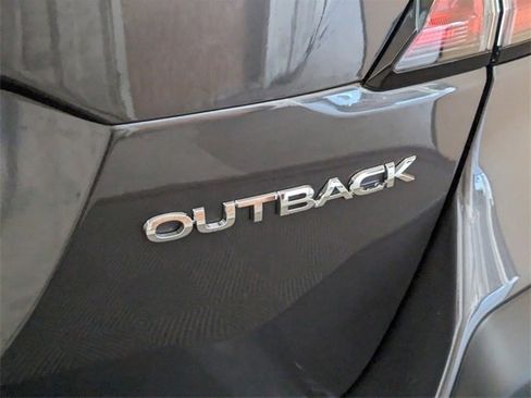 New 2025 Subaru Outback Limited image 11