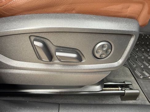 Used 2020 Audi Q5 2.0T Premium Plus w/ Premium Plus Package image 29