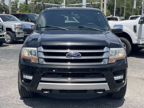 Used 2015 Ford Expedition Platinum AWD/4WD image 16