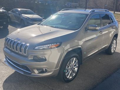 Used 2016 Jeep Cherokee Overland w/ Technology Group