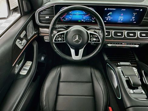 Used 2020 Mercedes-Benz GLS 450 4MATIC image 21