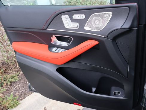 New 2026 Mercedes-Benz GLE 53 AMG 4MATIC Coupe image 41