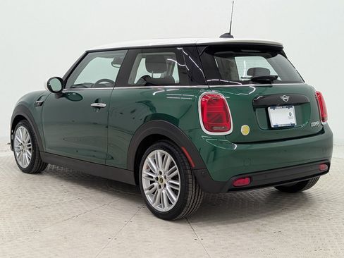 Used 2024 MINI Cooper SE image 3