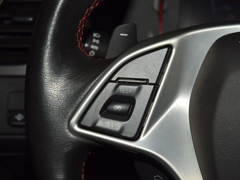 Used 2015 Chevrolet Corvette Z06 w/ 3LZ Preferred Equipment Group image 45