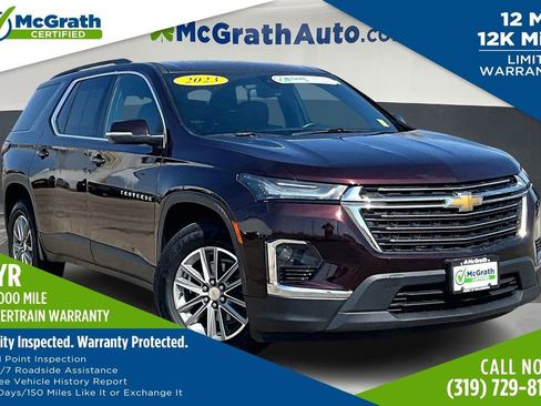 Used 2023 Chevrolet Traverse LT image 1