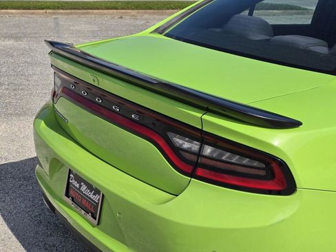 Used 2019 Dodge Charger SXT image 24