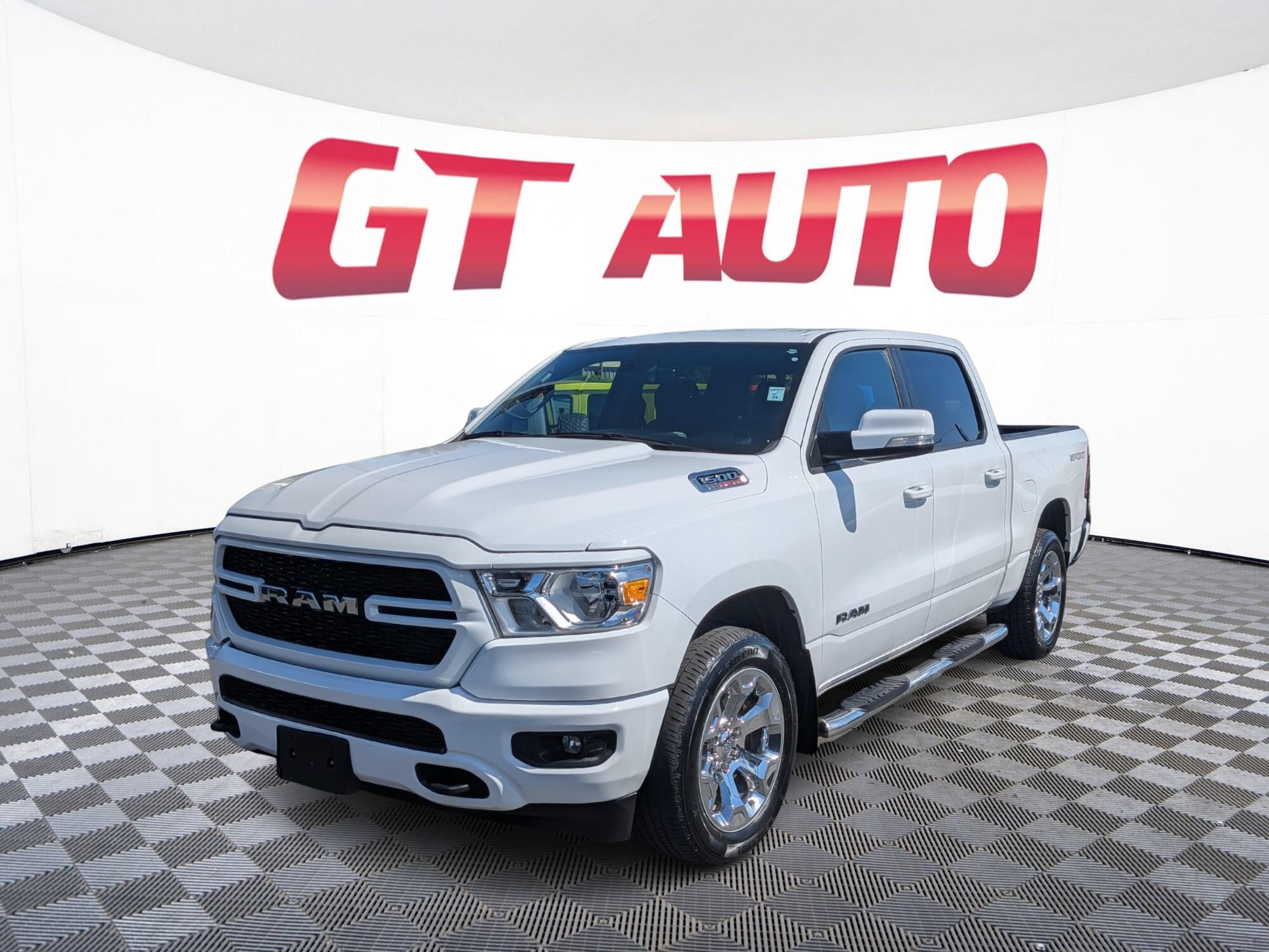 Used 2020 RAM 1500 Big Horn AWD/4WD image 2