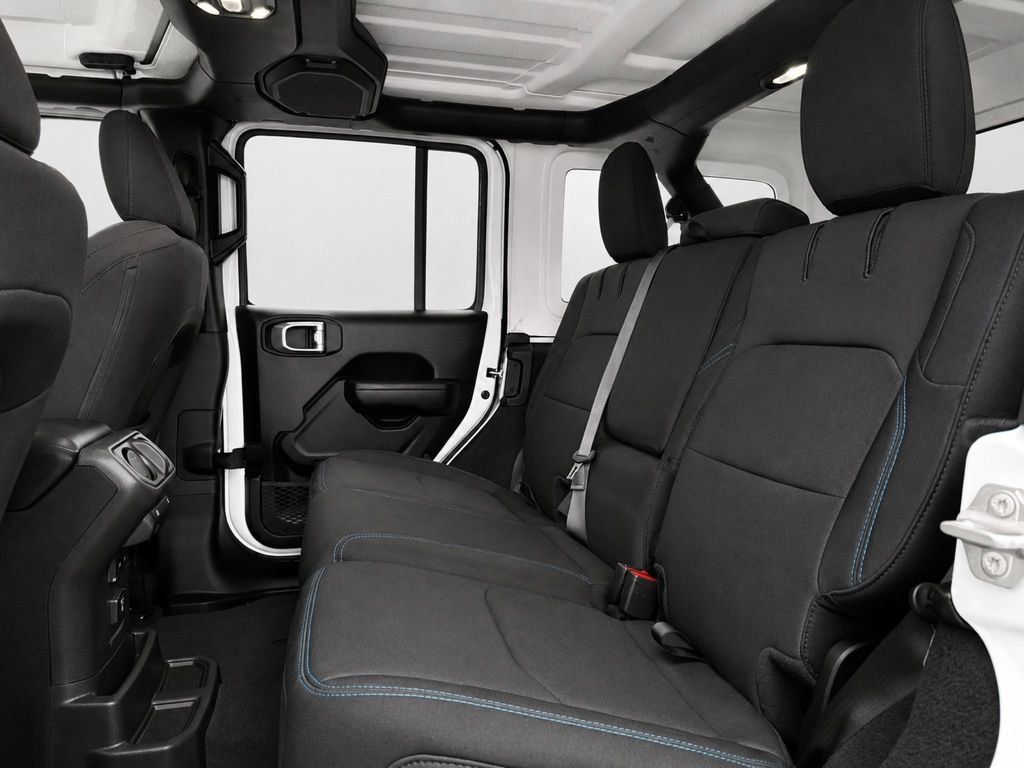Used 2023 Jeep Wrangler Unlimited Rubicon 4xe AWD/4WD image 23