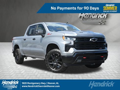 Used 2023 Chevrolet Silverado 1500 LT Trail Boss w/ Protection Package AWD/4WD image 1