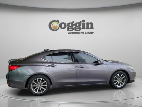 Used 2020 Acura TLX image 5