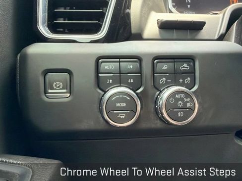 Used 2024 GMC Sierra 1500 Denali w/ Technology Package AWD/4WD image 40