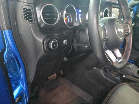 Used 2023 Jeep Wrangler Unlimited Rubicon 392 w/ Xtreme Recon 35" Tire Package AWD/4WD image 19