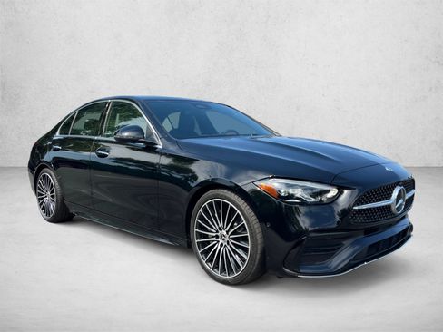 Used 2026 Mercedes-Benz C 300 4MATIC Sedan image 3