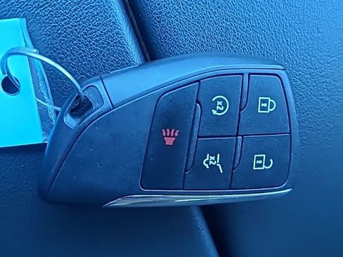 Used 2023 Buick Envision Preferred AWD/4WD image 28