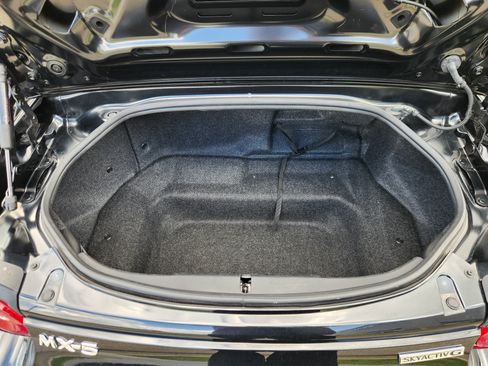 Certified 2025 MAZDA MX-5 Miata RF Grand Touring RWD image 22