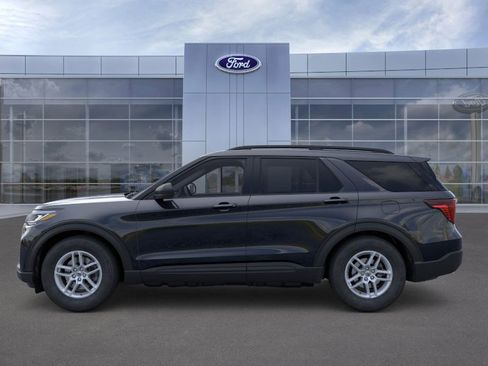 New 2026 Ford Explorer Active image 3