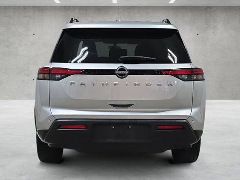 Certified 2025 Nissan Pathfinder SV image 15