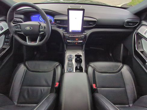 Used 2024 Ford Explorer ST w/ Equipment Group 401A AWD/4WD image 15