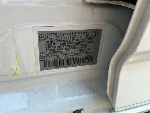 Used 2024 Nissan Sentra SV FWD image 17