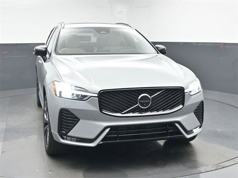 New 2026 Volvo XC60 B5 Plus w/ Protection Package Premier image 2