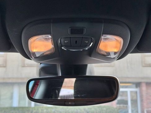 Used 2022 Jeep Compass Limited image 38