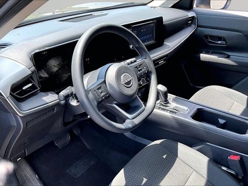 Used 2025 Nissan Kicks S AWD/4WD image 14