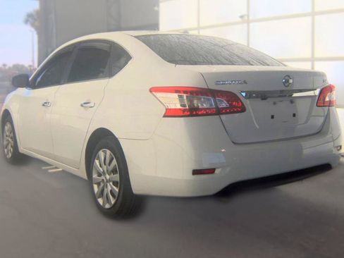 Used 2015 Nissan Sentra SV FWD image 8