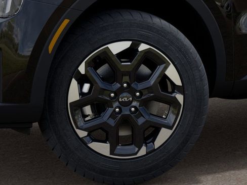 New 2025 Kia Sorento S image 9