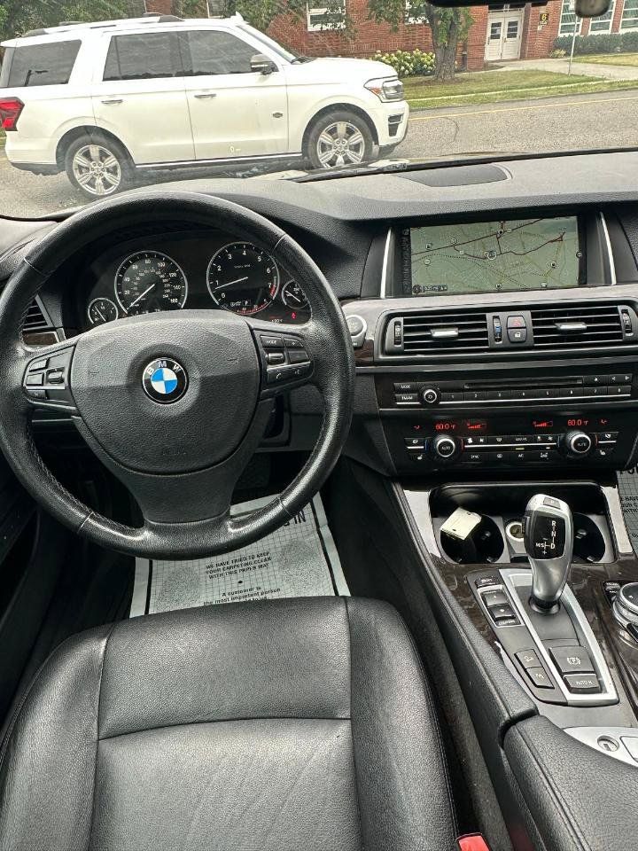 Used 2014 BMW 535i xDrive Sedan AWD/4WD image 25
