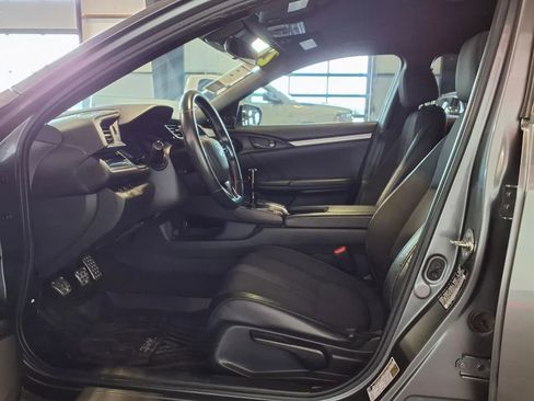 Used 2021 Honda Civic Sport image 16