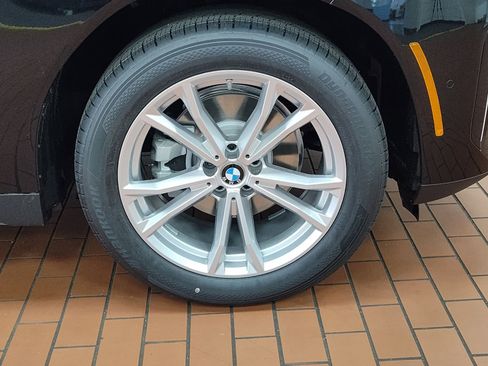 Used 2025 BMW X3 xDrive30i w/ Premium Package image 9