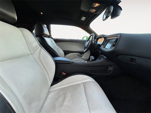 Used 2015 Dodge Challenger R/T Plus image 14