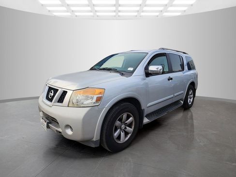 Used 2011 Nissan Armada SV image 3
