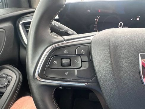 Used 2025 Buick Encore GX Preferred FWD image 23