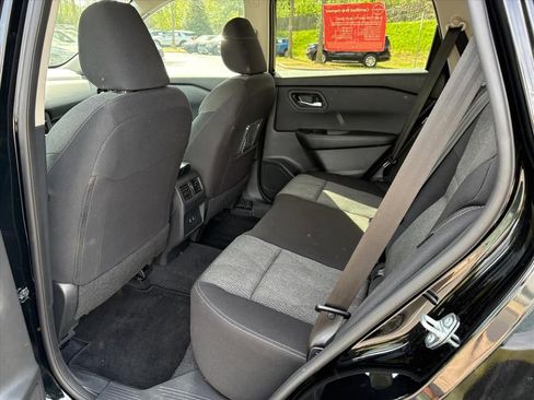 Certified 2024 Nissan Rogue SV image 21