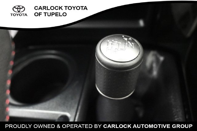 Used 2019 Toyota 4Runner TRD Off-Road AWD/4WD image 34