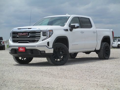 New 2026 GMC Sierra 1500 SLT w/ SLT Convenience Package AWD/4WD image 9