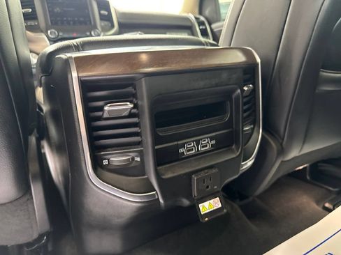 Used 2021 RAM 1500 Laramie AWD/4WD image 29