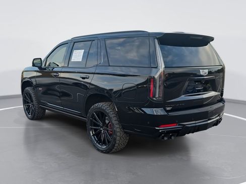 Used 2026 Cadillac Escalade V image 5