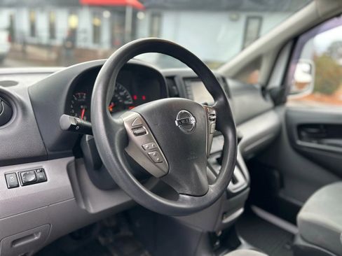 Used 2021 Nissan NV200 SV image 15