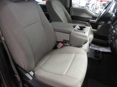 Used 2017 Ford F150 XLT w/ Equipment Group 301A Mid AWD/4WD image 24