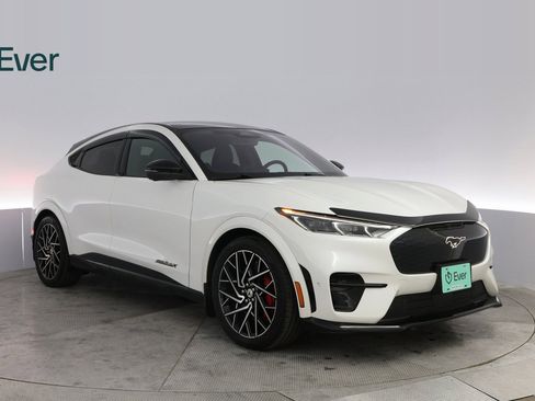 Used 2023 Ford Mustang Mach-E GT image 4