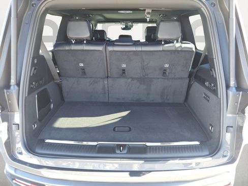 New 2026 Jeep Grand Wagoneer Summit image 12